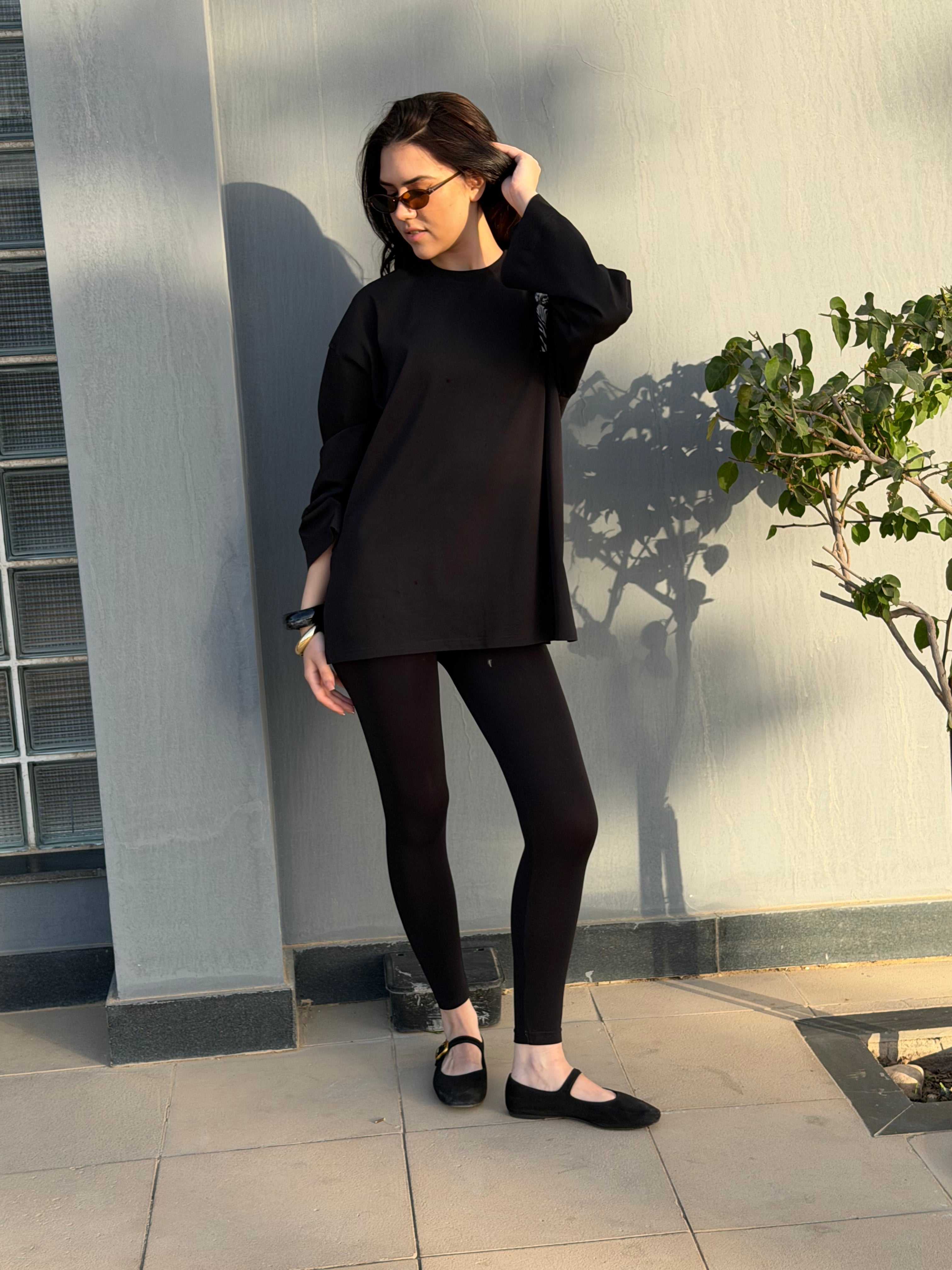 ZEE TEE ( BLACK)