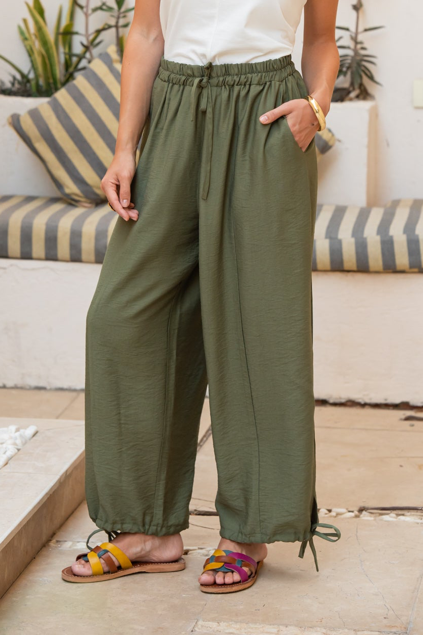 Olive baloon pants 🫒