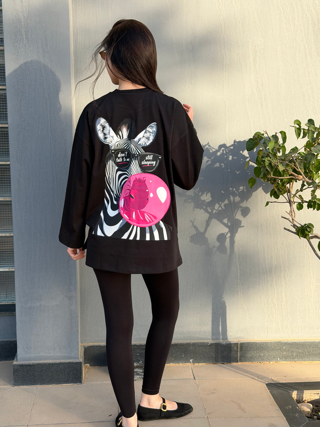 ZEE TEE ( BLACK)